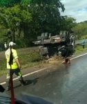 motorista-morre-em-tombamento-de-caminhao-na-br-040,-em-esmeraldas