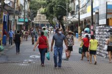 dia-do-trabalhador:-saiba-o-que-abre-e-o-que-fecha-no-grande-recife