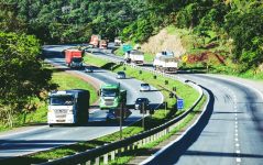 fernao-dias-deve-ter-fluxo-de-mais-de-900-mil-veiculos-durante-o-feriado-do-dia-do-trabalho