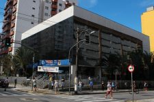 idoso-sofre-crise-convulsiva-e-parada-cardiorrespiratoria-em-agencia-bancaria-no-litoral-de-sp